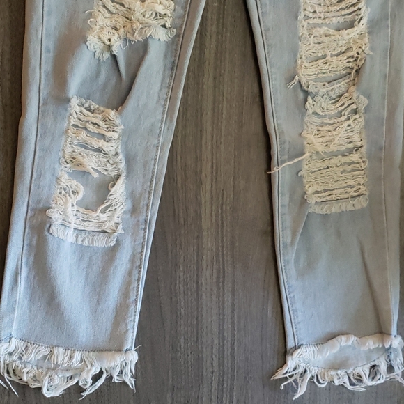 Sold Ripped Jeans - Picture 2 of 3